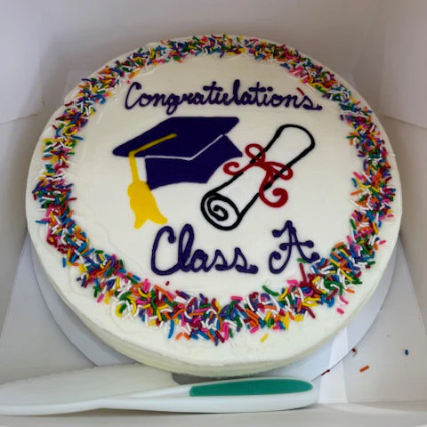 Graduation Cake - Image 2